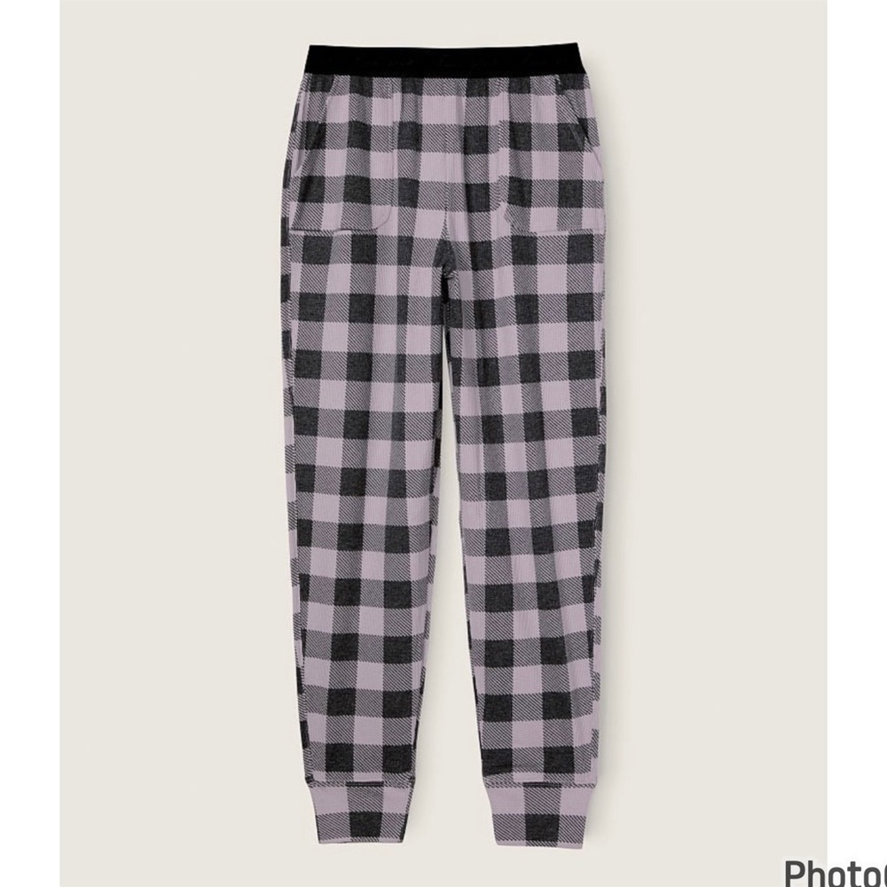 Joggers - Picture 2 of 4